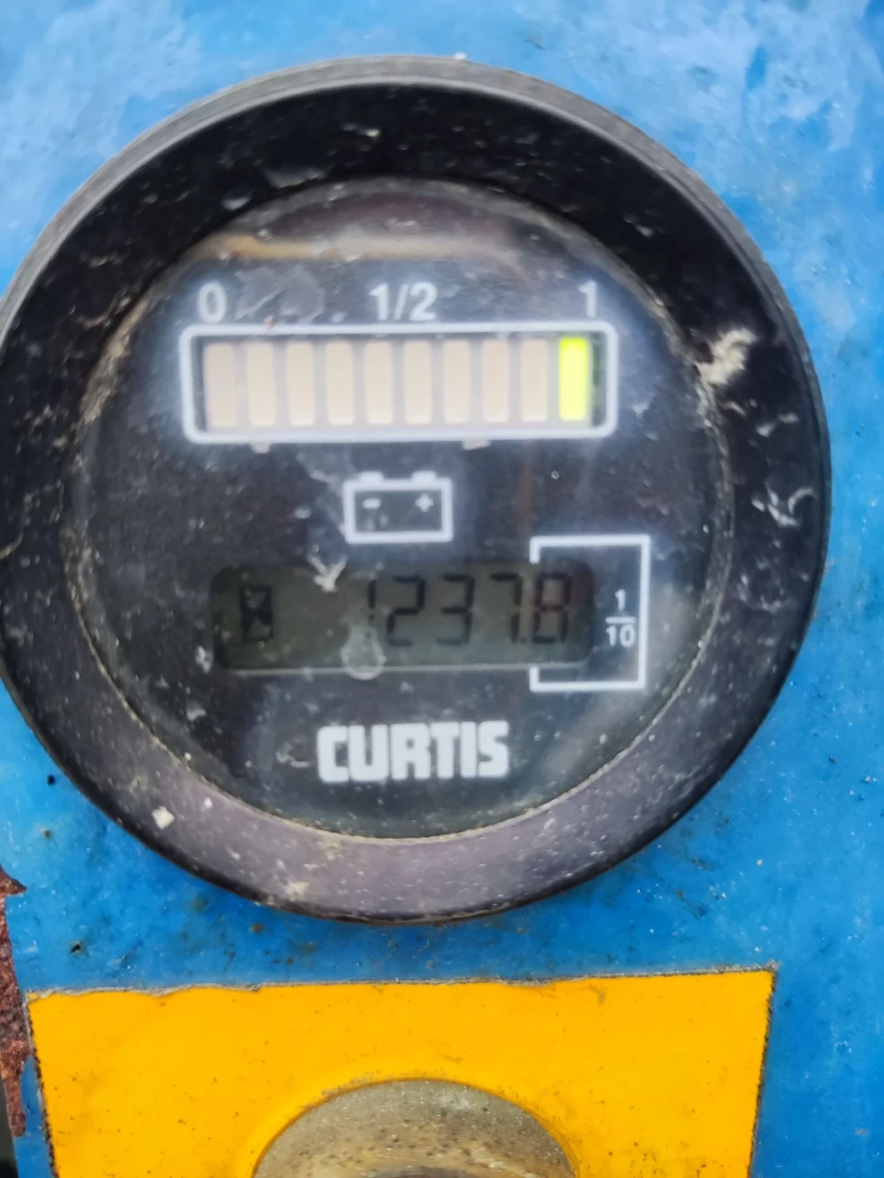 Автовишка Друга марка Upright, снимка 11 - Индустриална техника - 53013245