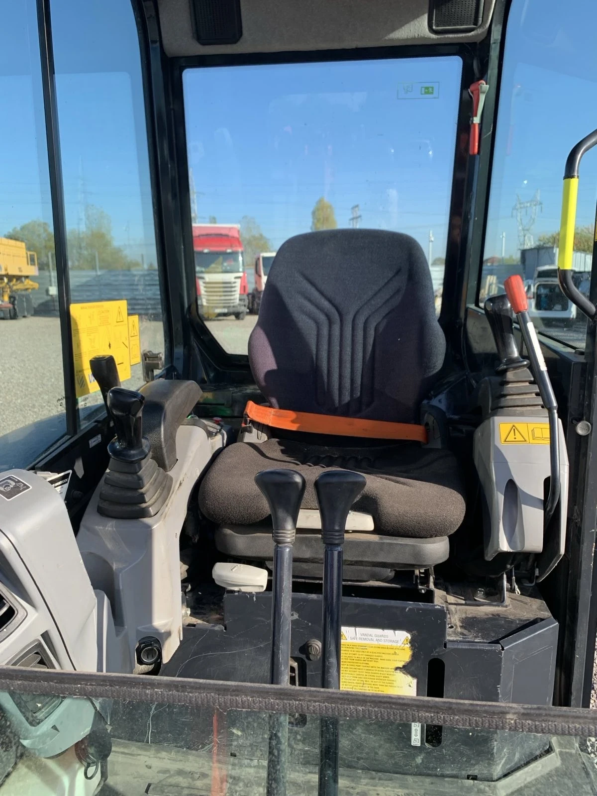 Багер Kubota U27-4 - изображение 7