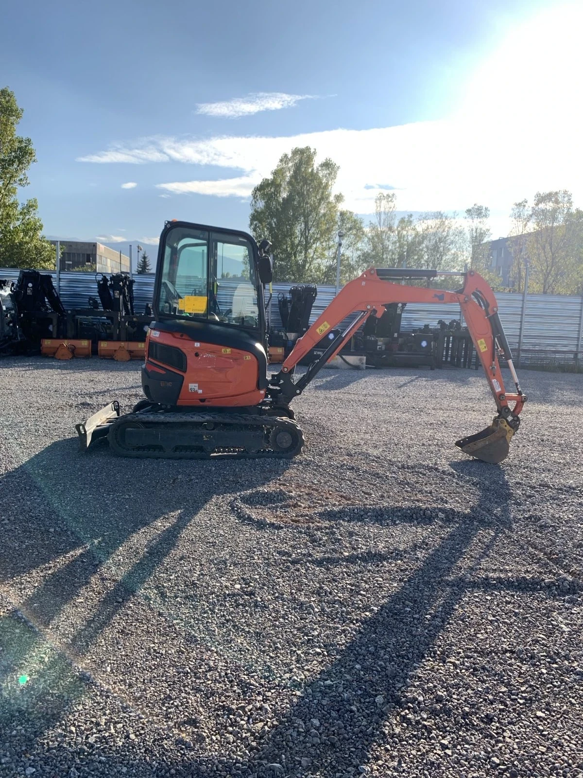 Багер Kubota U27-4 - изображение 2