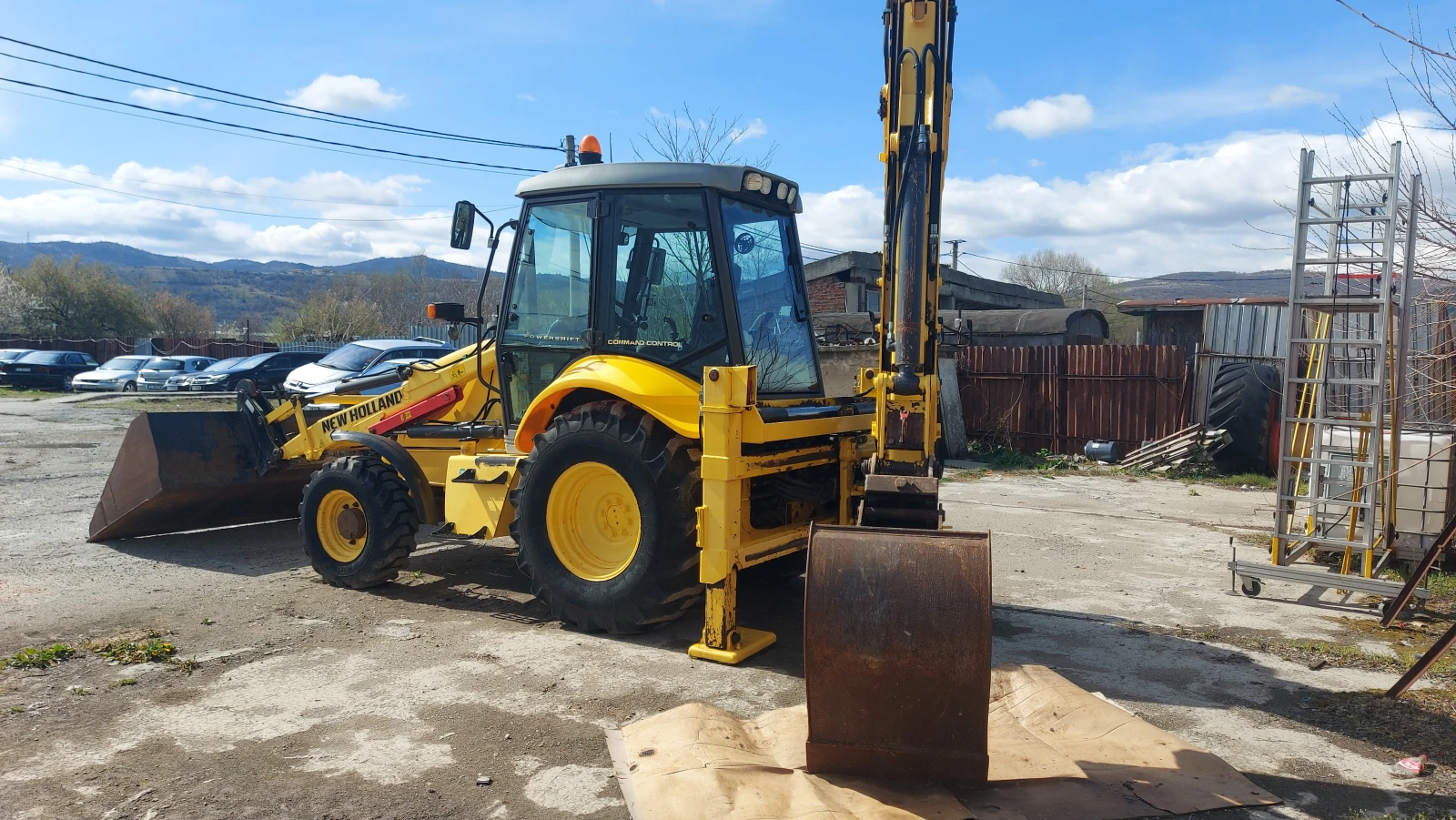 Багер New Holland B110B, снимка 5 - Индустриална техника - 54012958