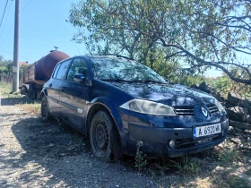 Renault Megane 1.9 dCi 2003  ЦЯЛ ЗА ЧАСТИ  отличен двигател и салон, снимка 9