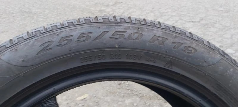 Гуми Зимни 235/55R19, снимка 13 - Гуми и джанти - 30921017