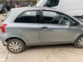 Toyota Yaris 1.0 i на части , снимка 3
