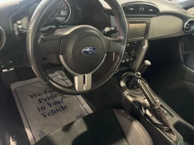 Subaru BRZ BRZ Sport-tech* ПОДГРЕВ KEYLESS* , снимка 9