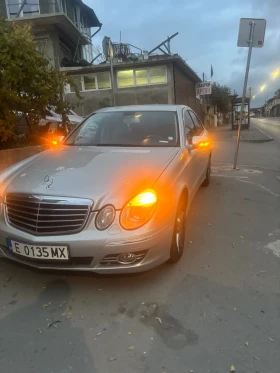 Mercedes-Benz E 320, снимка 5