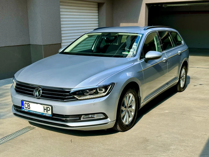 VW Passat Variant, снимка 1 - Автомобили и джипове - 47241939