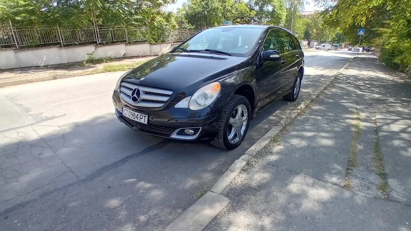 Mercedes-Benz R 320, снимка 2 - Автомобили и джипове - 48383549