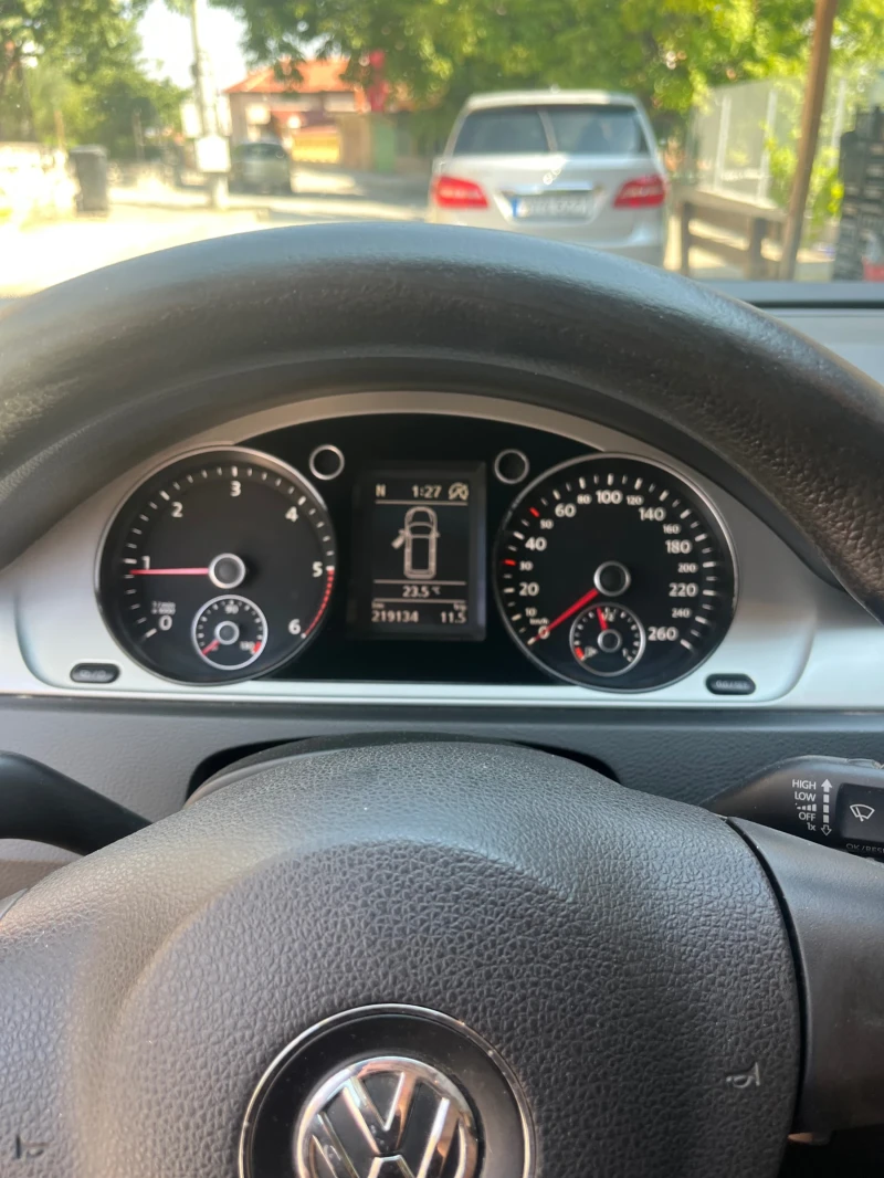 VW Passat pasat b7 2013 blluemotion 2.0, снимка 5 - Автомобили и джипове - 51441231