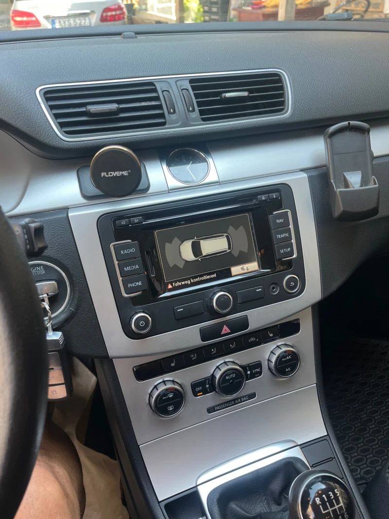 VW Passat pasat b7 2013 blluemotion 2.0, снимка 6 - Автомобили и джипове - 51441231