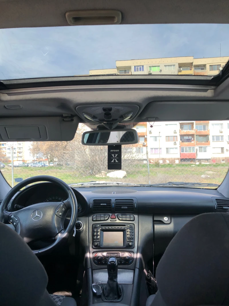 Mercedes-Benz C 270 Avantgarde, снимка 3 - Автомобили и джипове - 52525567