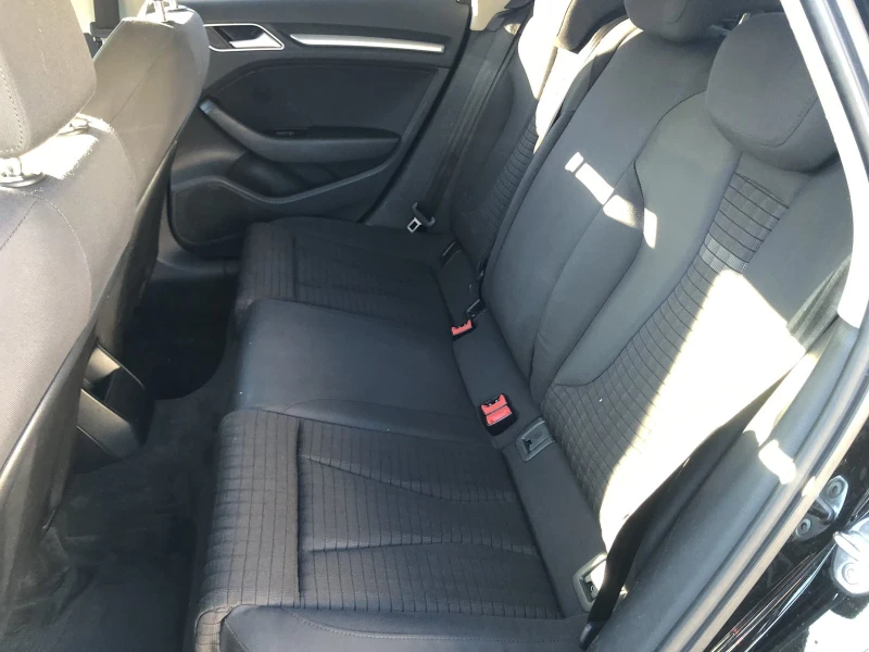 Audi A3 FACELIFT LED NAVI AVTOMAT, снимка 8 - Автомобили и джипове - 52219540