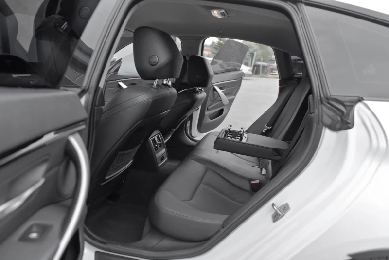 BMW 430 Sport Line 258hp, снимка 10 - Автомобили и джипове - 52666004