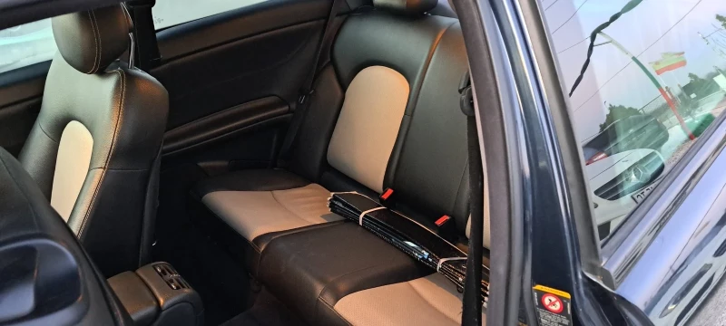 Mercedes-Benz C 220 2.2CDI 150кс, снимка 3 - Автомобили и джипове - 52809302