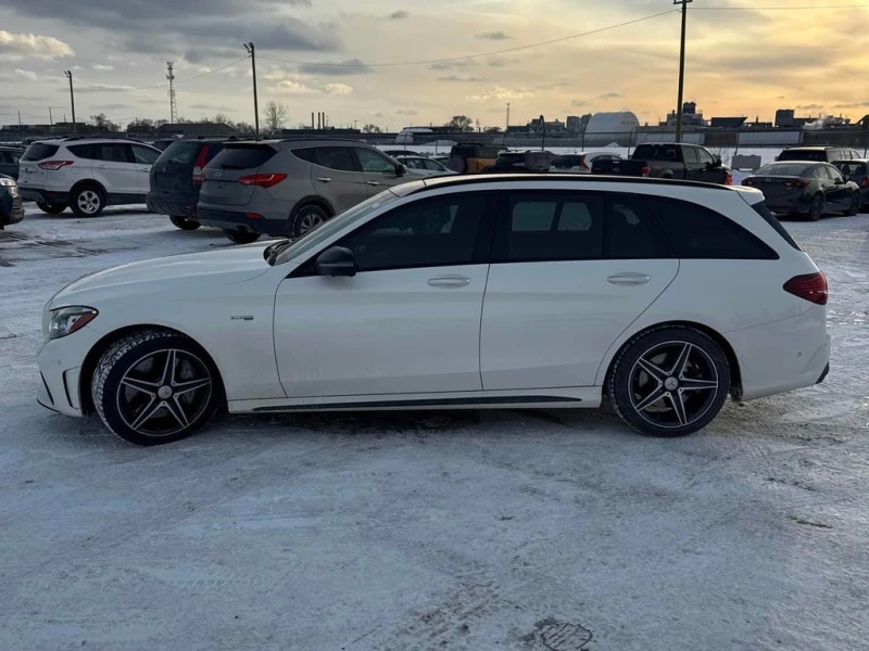 Mercedes-Benz C 43 AMG CARFAX, снимка 2 - Автомобили и джипове - 53405627