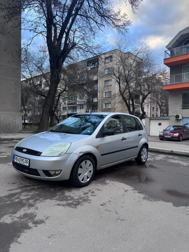Ford Fiesta, снимка 12 - Автомобили и джипове - 53413406
