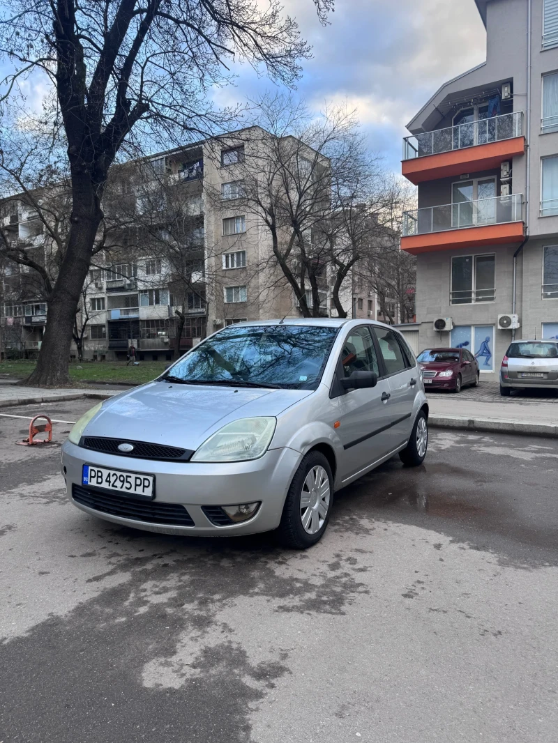 Ford Fiesta, снимка 14 - Автомобили и джипове - 53413406