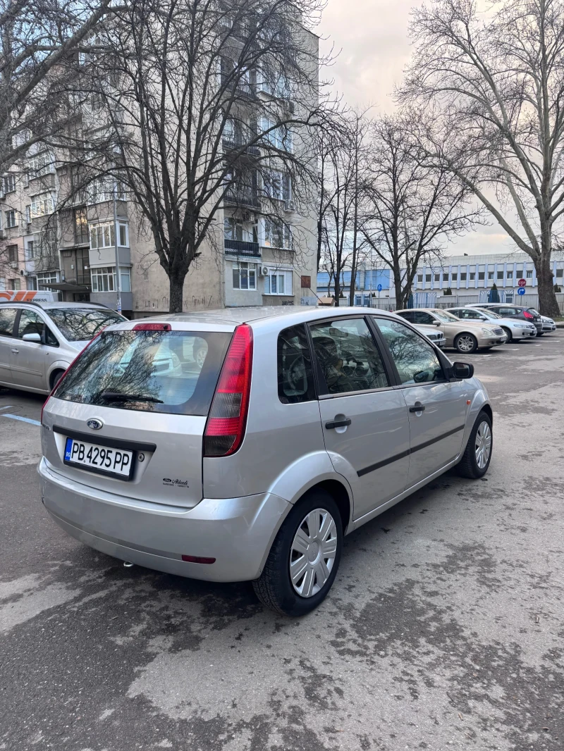 Ford Fiesta, снимка 7 - Автомобили и джипове - 53413406
