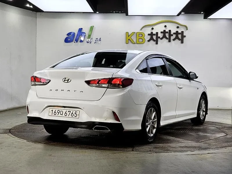 Hyundai Sonata New Rise 2.0 Style, снимка 4 - Автомобили и джипове - 54939110