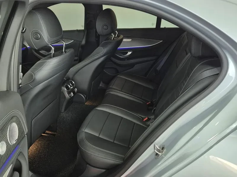 Mercedes-Benz E 350 4Matic Amg Line Edition, снимка 10 - Автомобили и джипове - 55920050