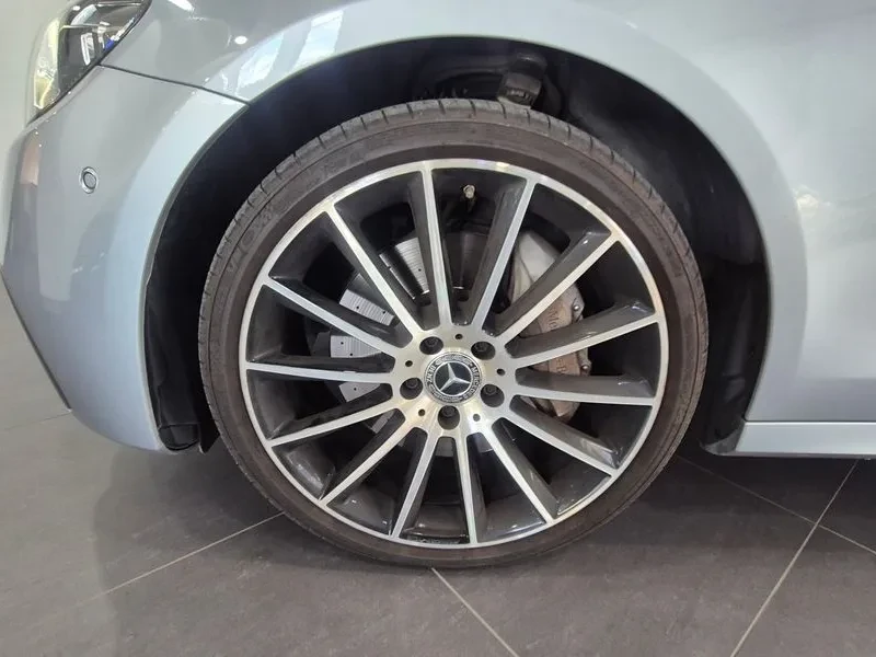 Mercedes-Benz E 350 4Matic Amg Line Edition, снимка 5 - Автомобили и джипове - 55920050
