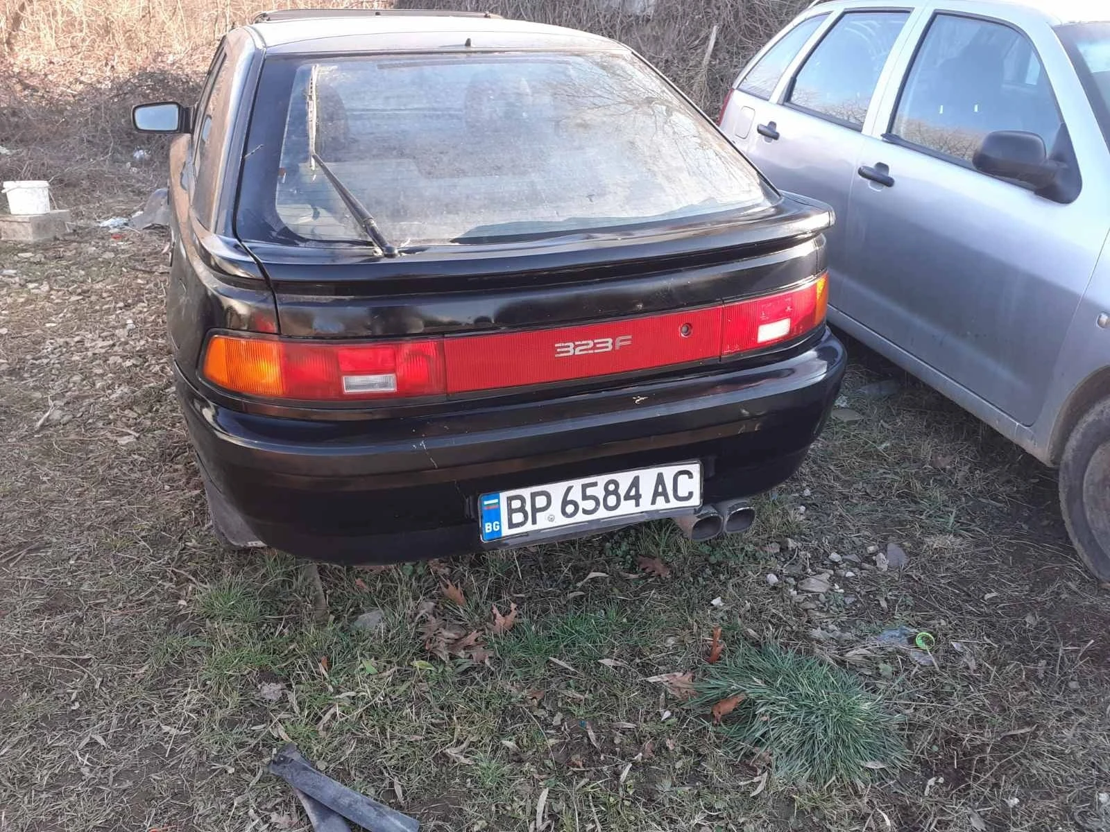 Mazda 323 1.8 16v 103 кс цяла за части - изображение 4