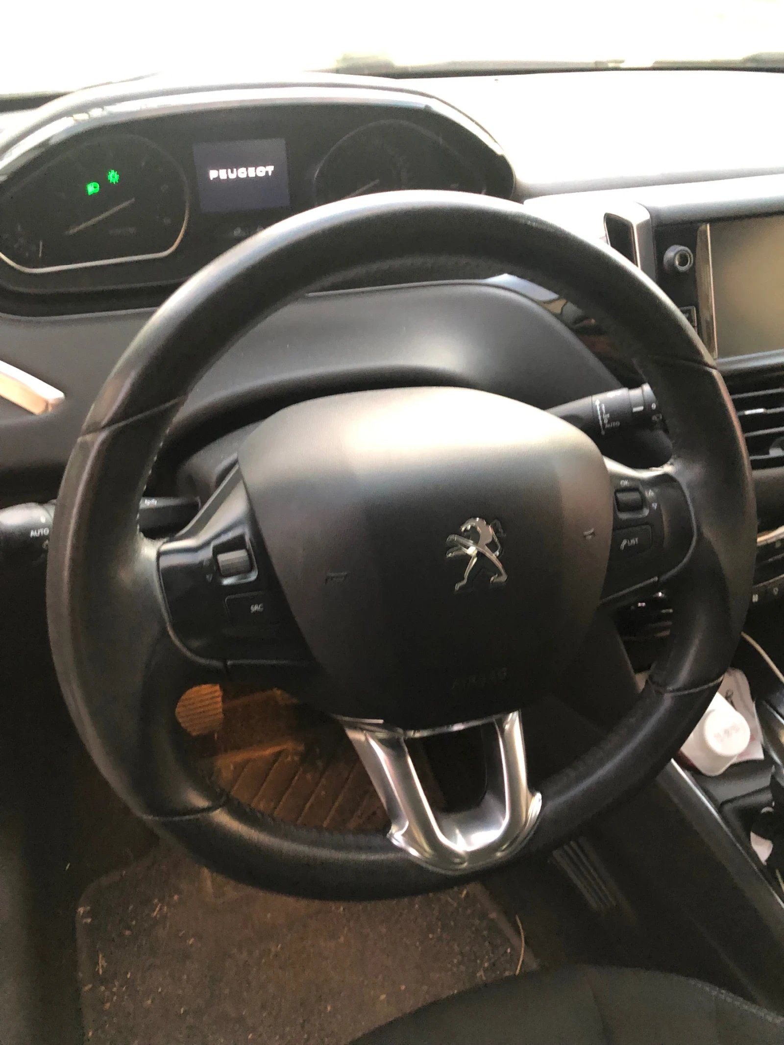 Peugeot 208 1.6 HDI Allure - изображение 5