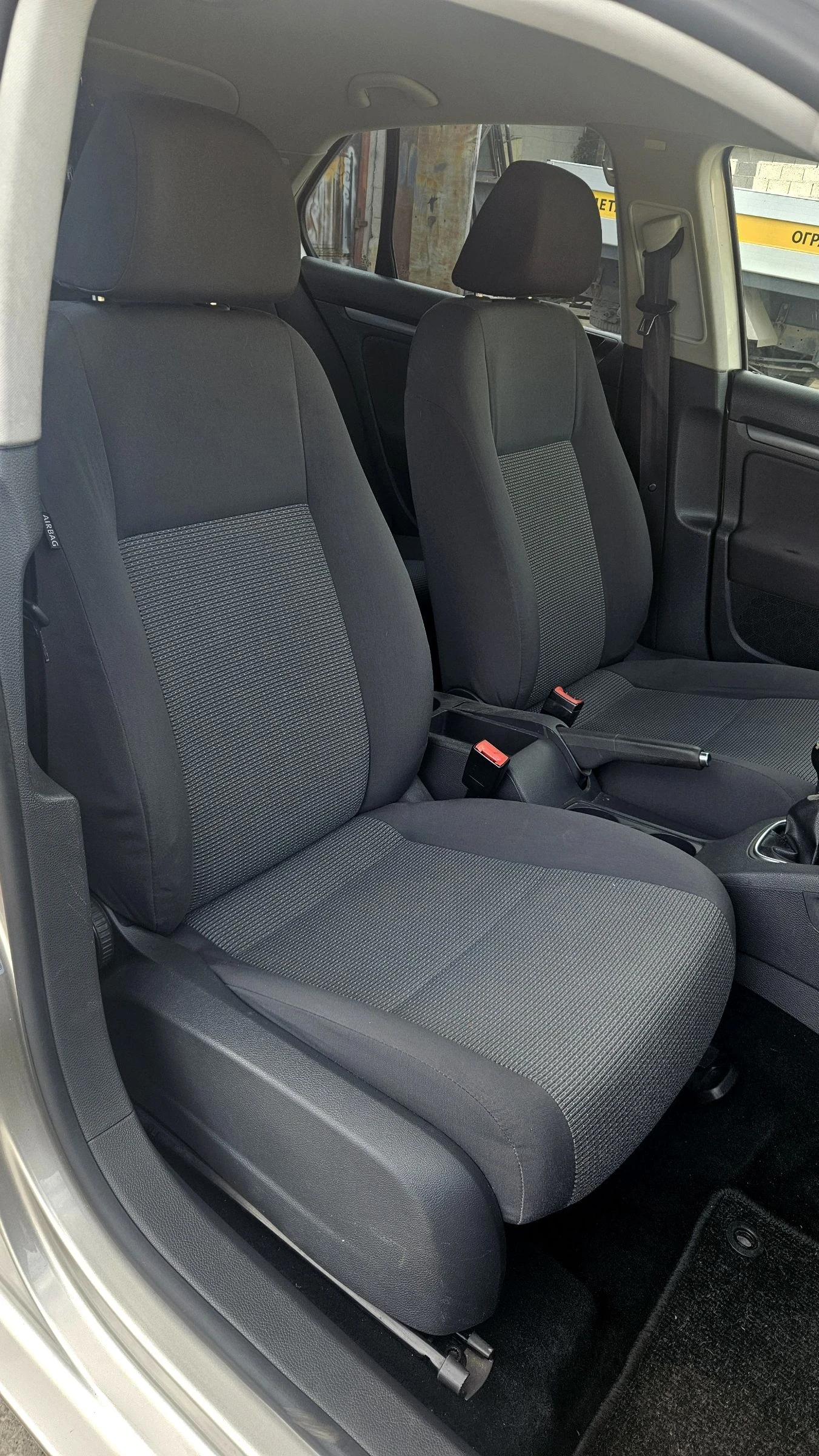 VW Jetta 105кс, ГаЗ/БензиН - изображение 9