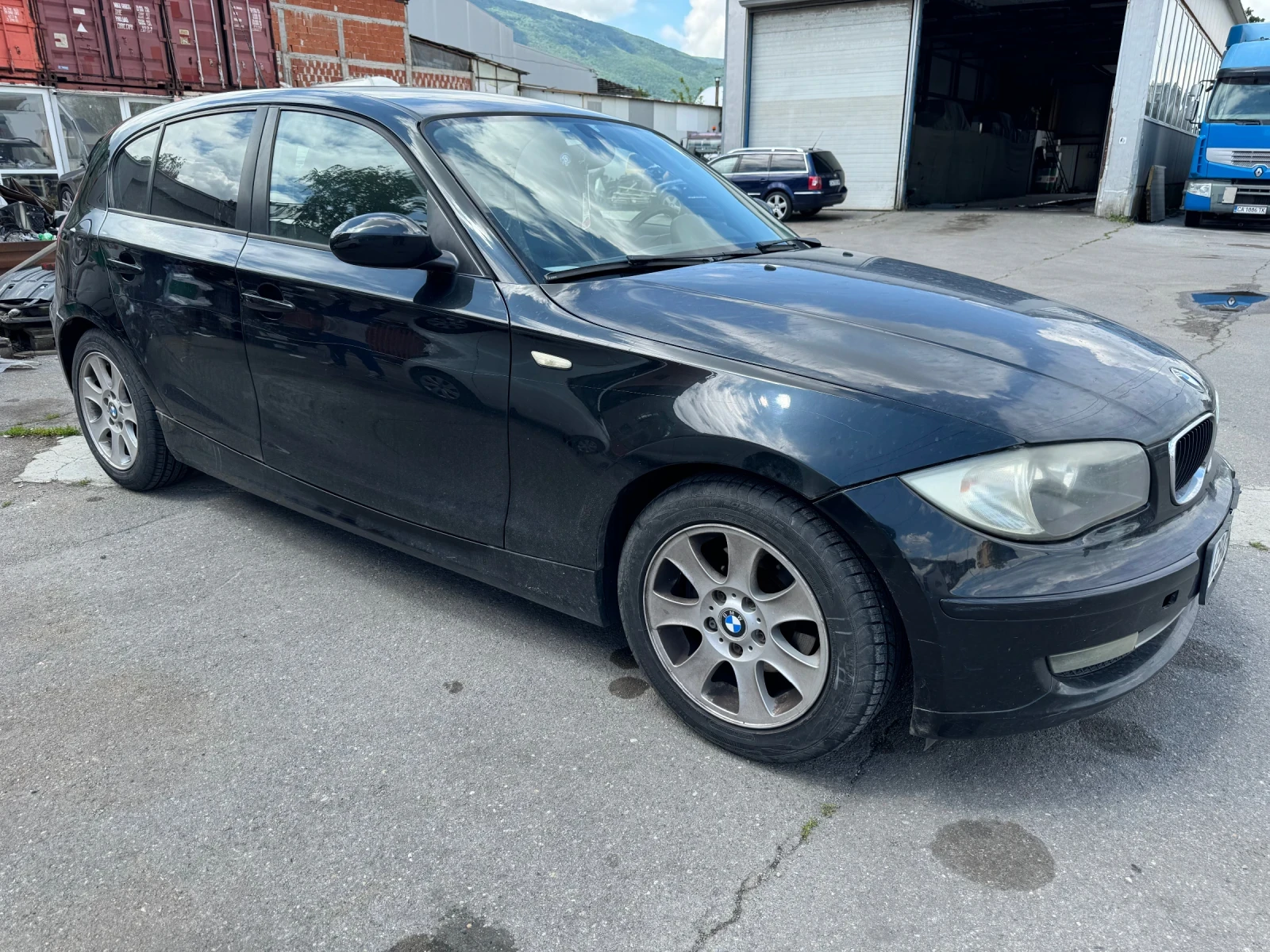 BMW 118  - изображение 2