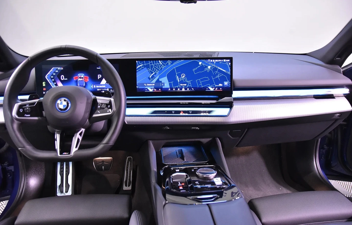 BMW 550 e xDrive M-Sport - изображение 7