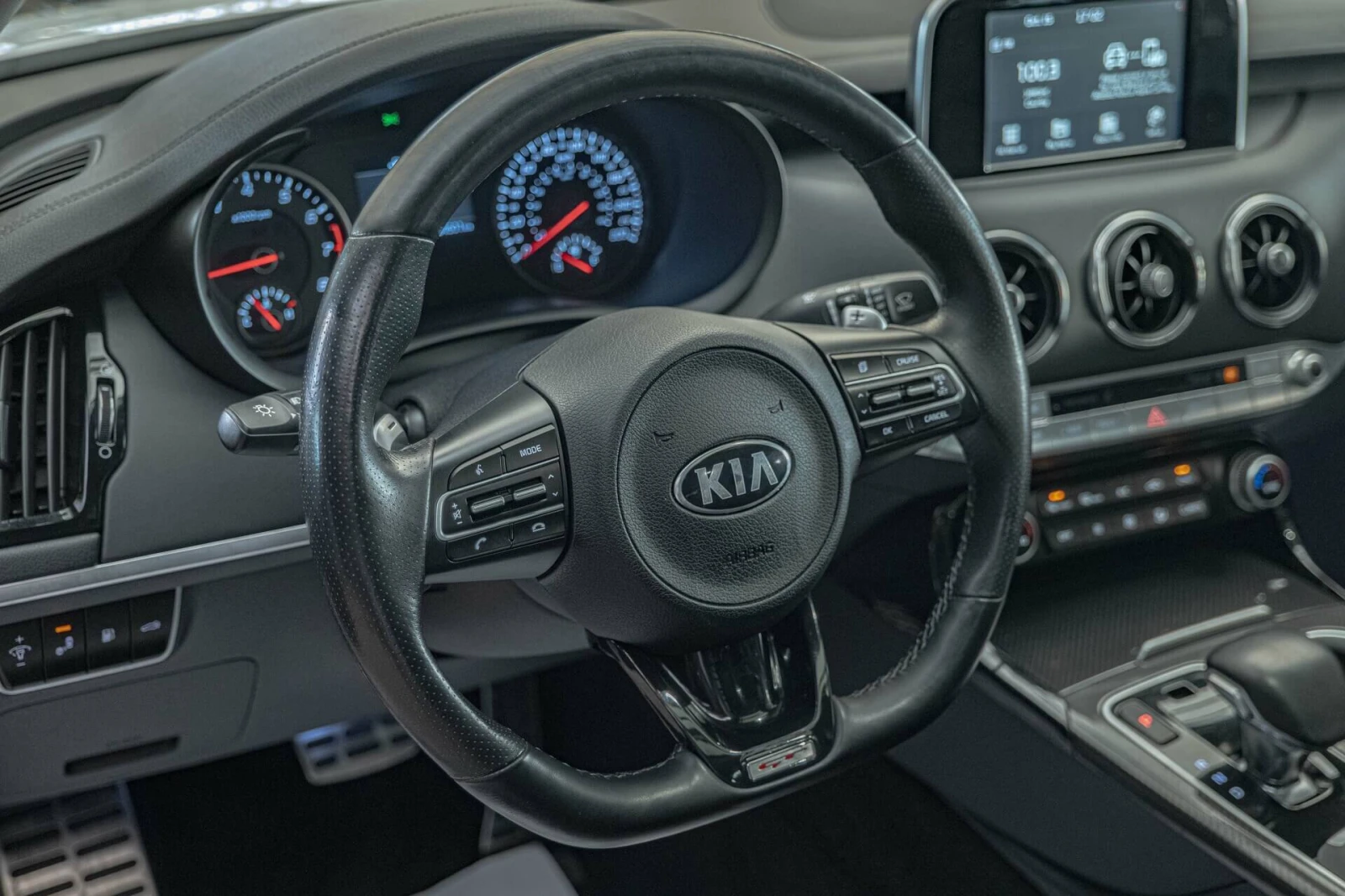 Kia Stinger 3.3 GT/4WD/RCCW/BI-LED/LDWS/DAW/HuD/ | Mobile.bg   16