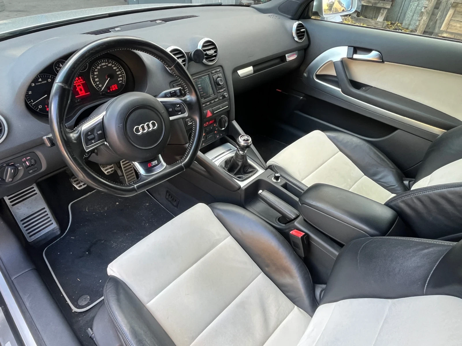 Audi S3 2.0 TFSI 265hp Quattro - изображение 8