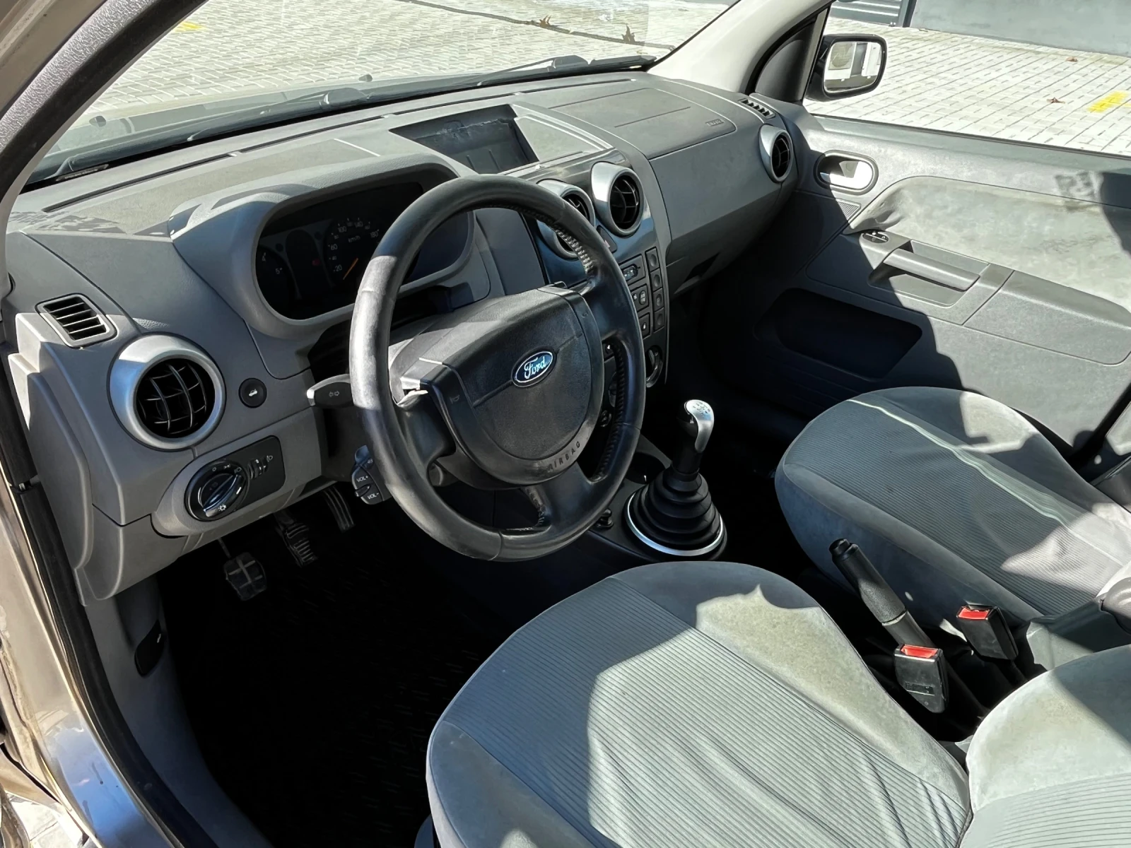 Ford Fusion 1.4TDCI/2003/ГОДИНА - изображение 9