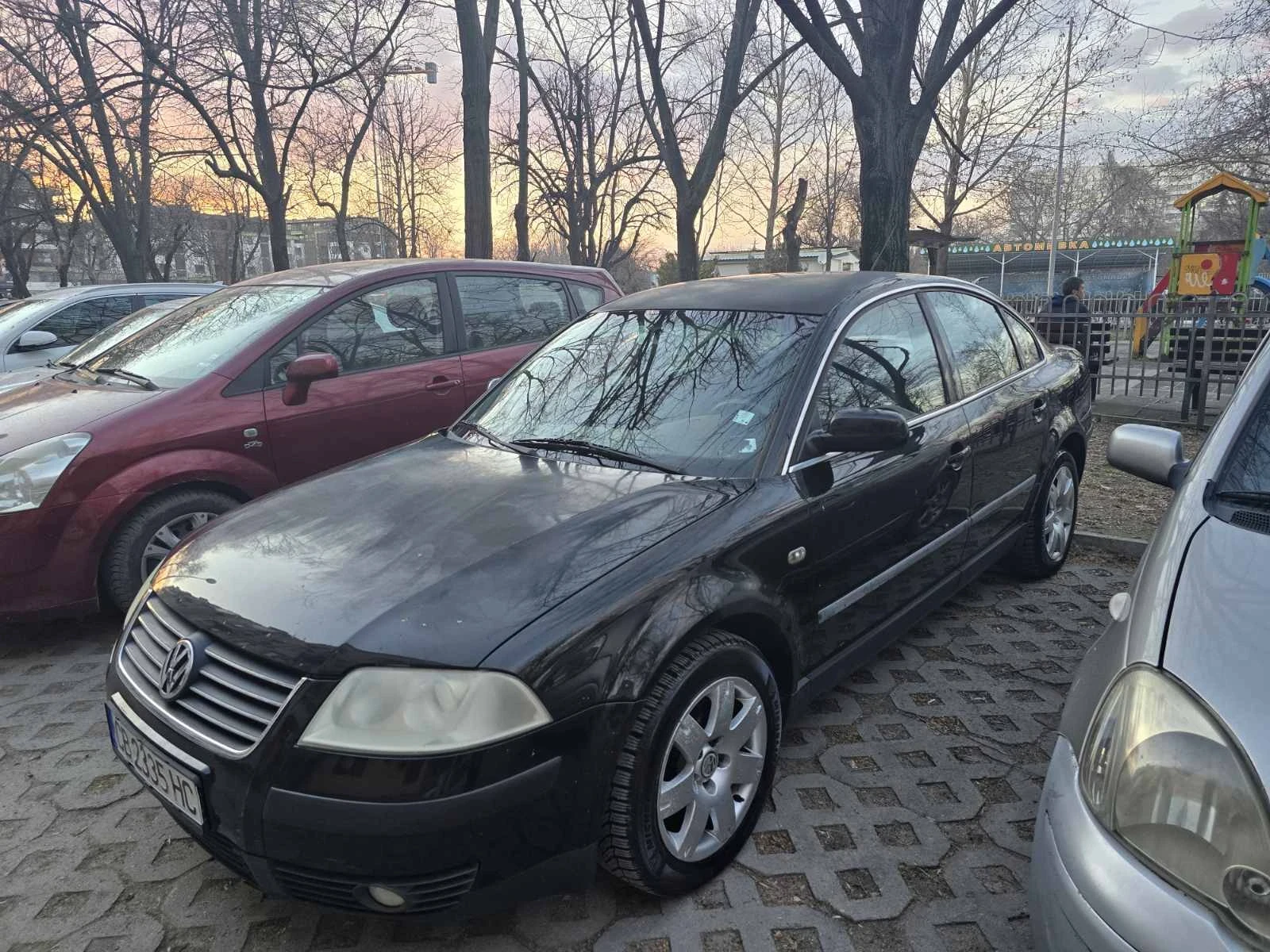 VW Passat B5, снимка 2 - Автомобили и джипове - 53756345