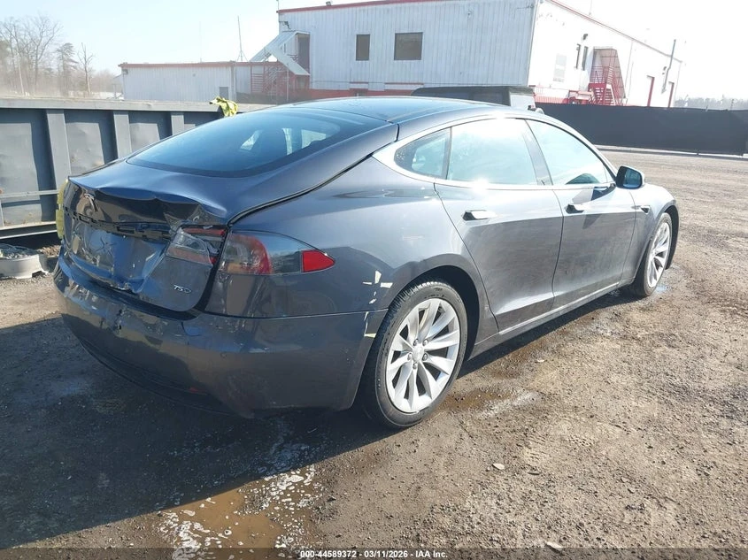 Tesla Model S 75D AWD * Kрайна цена до БГ* , снимка 4 - Автомобили и джипове - 54169744