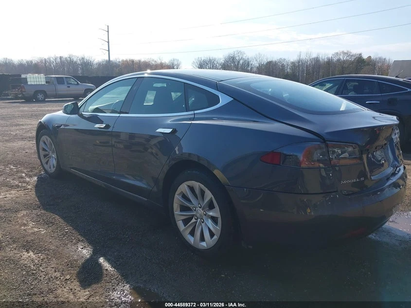 Tesla Model S 75D AWD * Kрайна цена до БГ* , снимка 3 - Автомобили и джипове - 54169744
