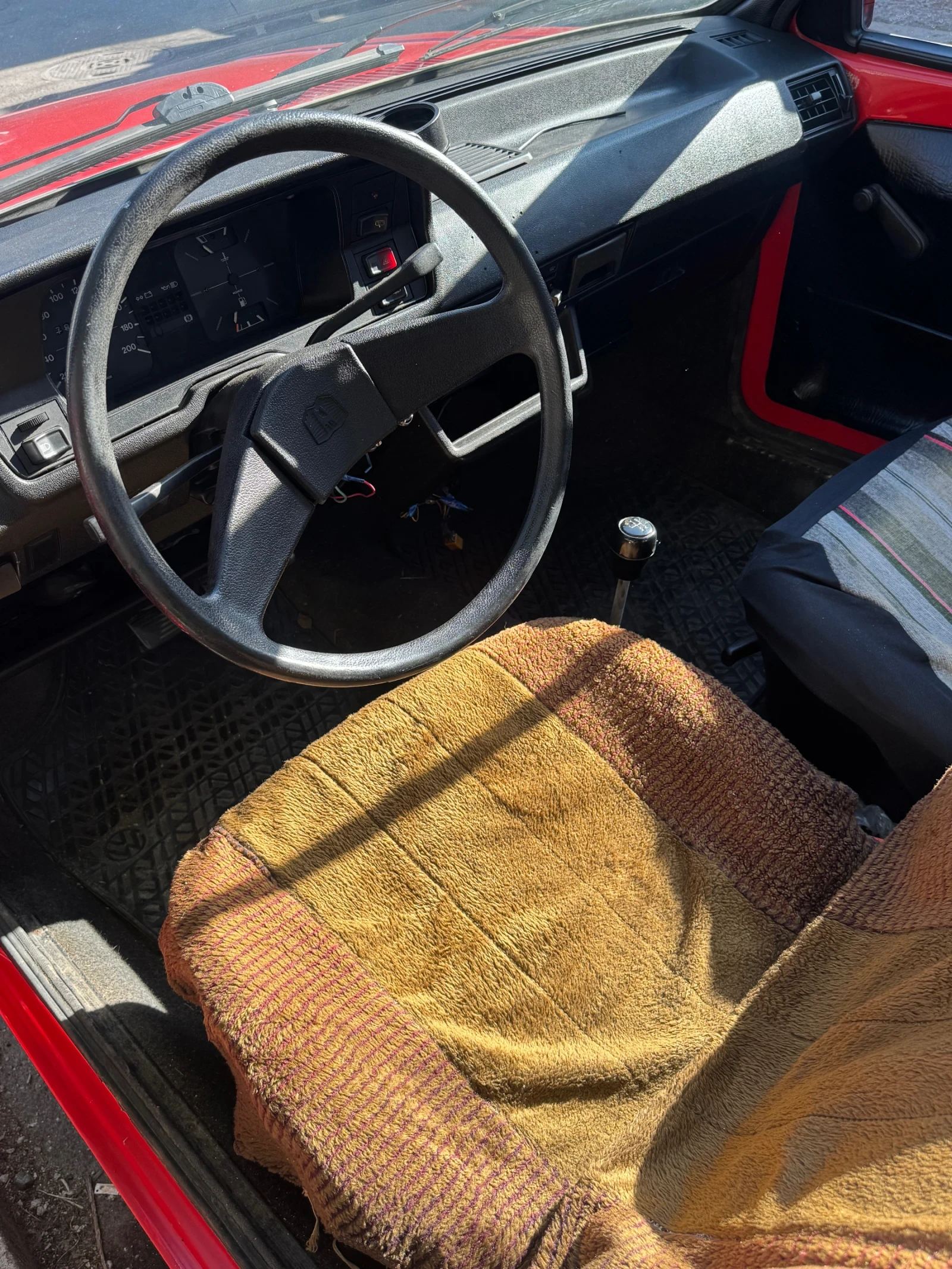 VW Polo MK-2, снимка 8 - Автомобили и джипове - 54314700