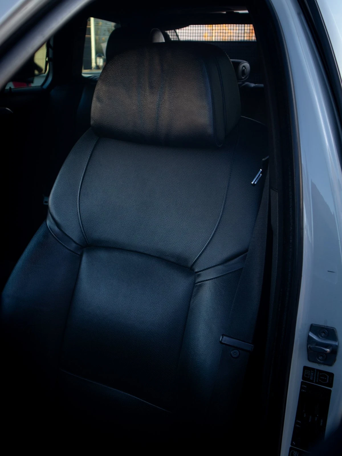 BMW 530, снимка 11 - Автомобили и джипове - 54717921