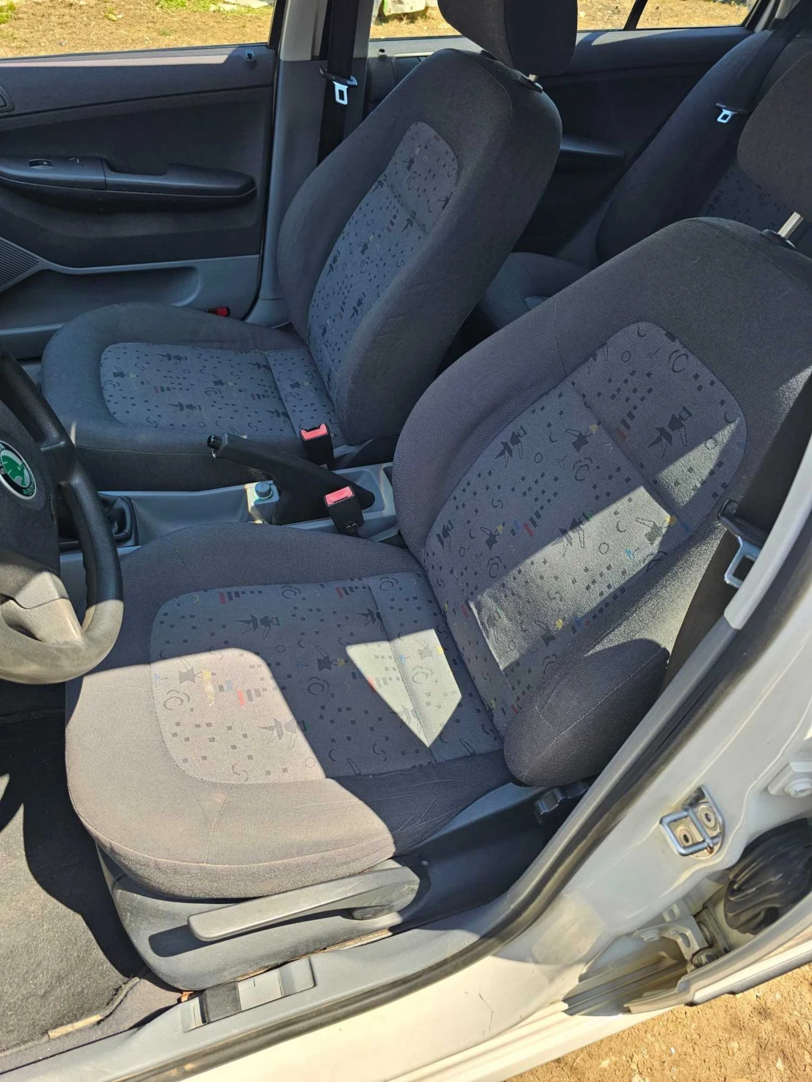 Skoda Fabia 1.9 SDI, снимка 7 - Автомобили и джипове - 54831505