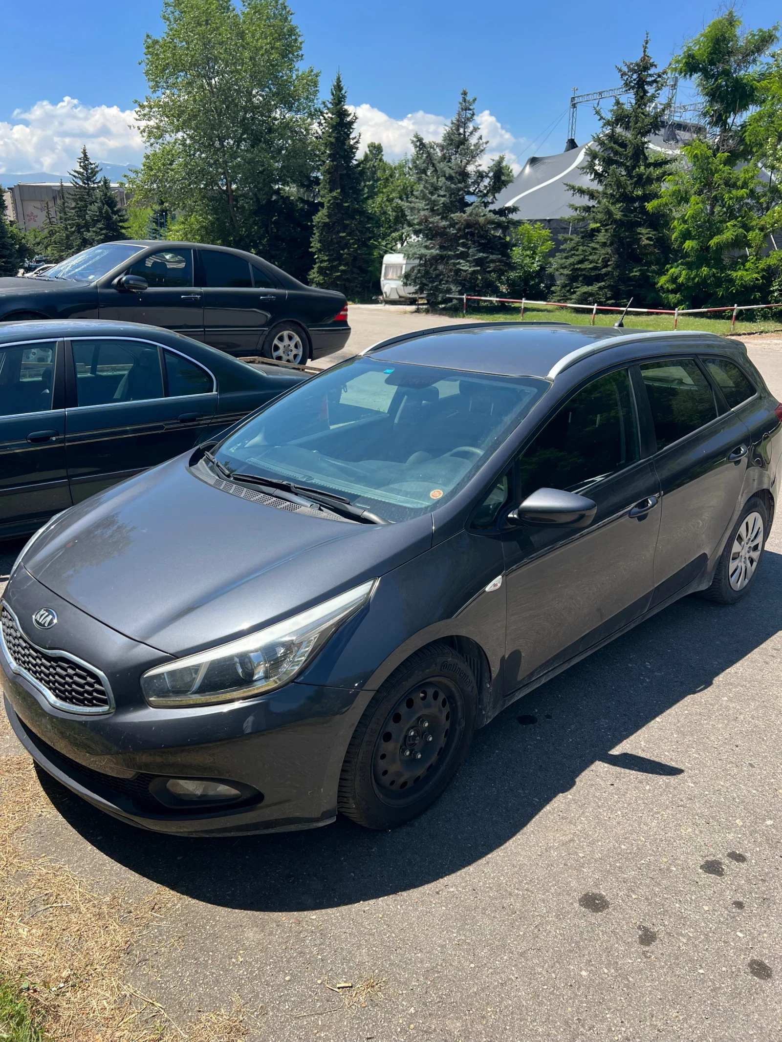 Kia Ceed 1.4, снимка 2 - Автомобили и джипове - 55046509