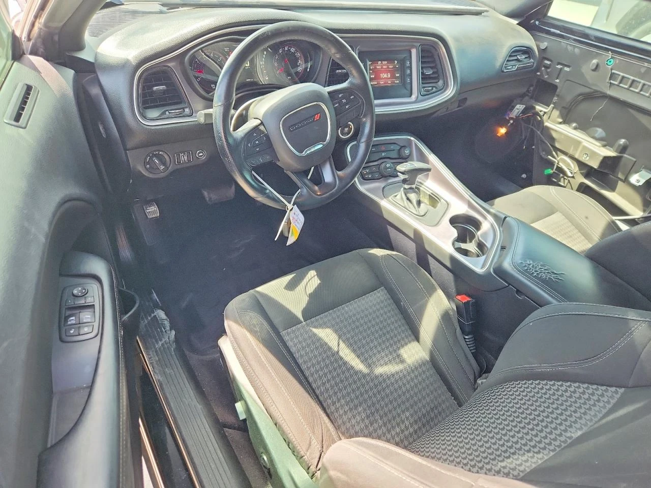 Dodge Challenger 5.7l R, снимка 8 - Автомобили и джипове - 55107178