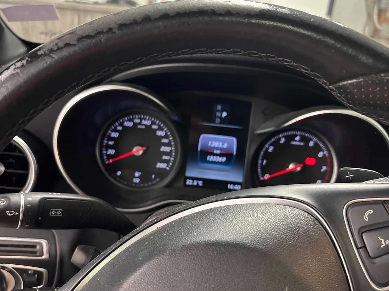 Mercedes-Benz C 300 * CARFAX * ОПЦИЯ ЗА ФИНАНСИРАНЕ, снимка 16 - Автомобили и джипове - 55190540