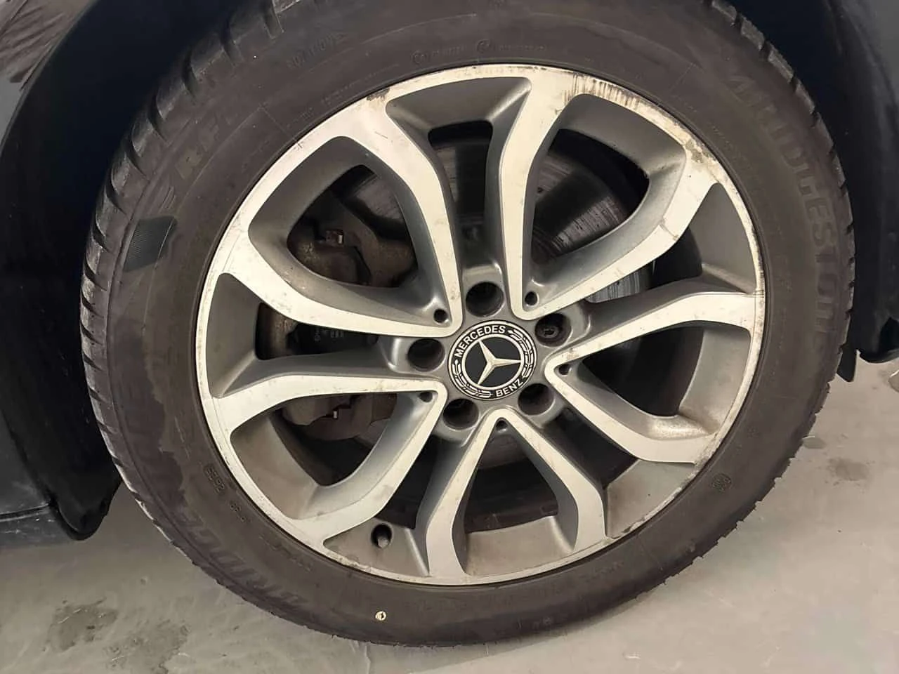 Mercedes-Benz C 300 * CARFAX * ОПЦИЯ ЗА ФИНАНСИРАНЕ, снимка 2 - Автомобили и джипове - 55190540