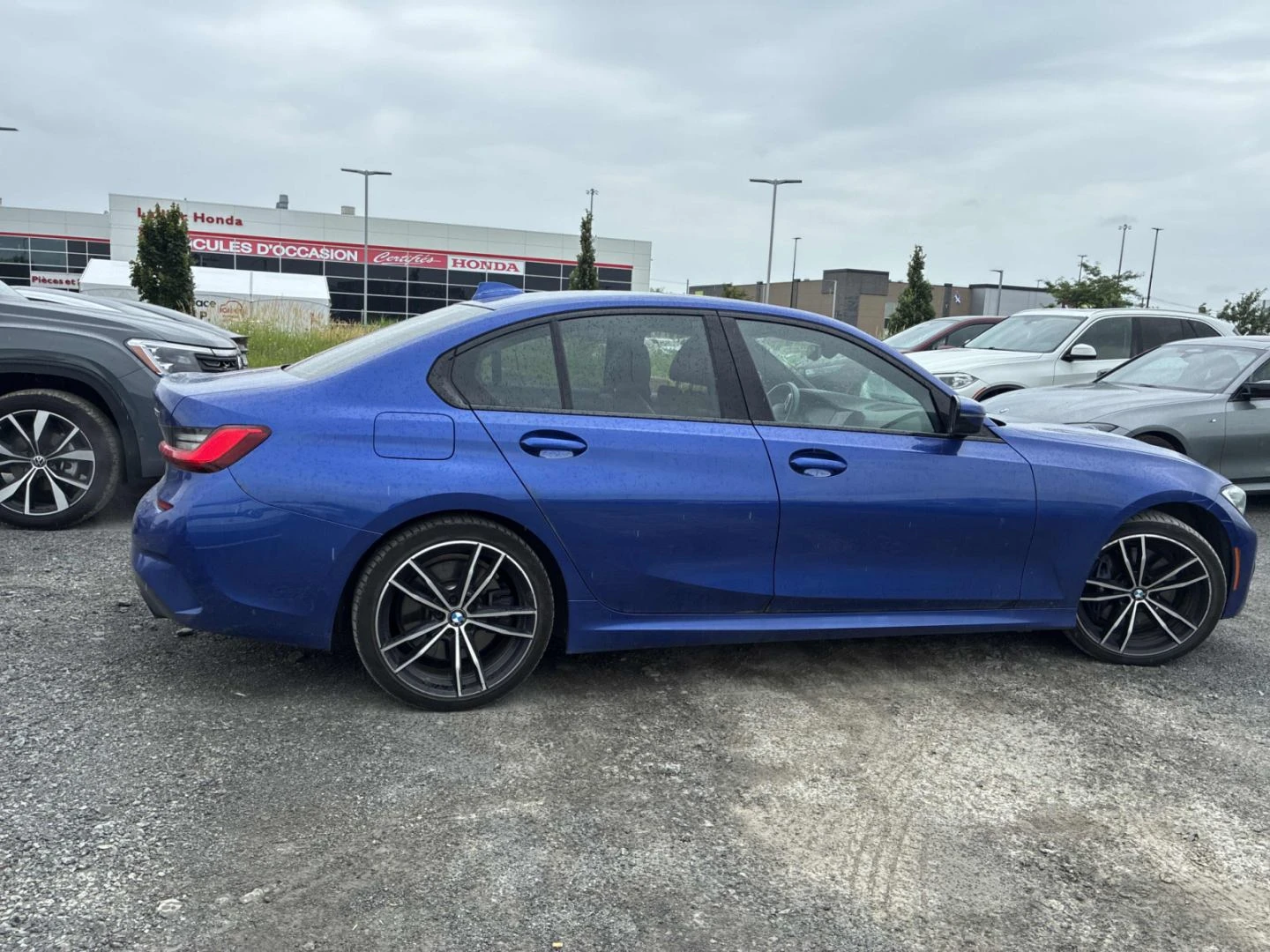 BMW 330 M-pkg| Digital| Harman/Kardon| Keyless, снимка 3 - Автомобили и джипове - 55232460