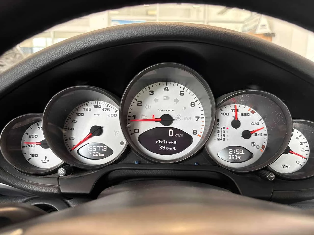 Porsche 911 CARRERA 4S * BOSE* ГЛАВНО ПРЕДСТАВИТЕЛСТВО* , снимка 8 - Автомобили и джипове - 55255012