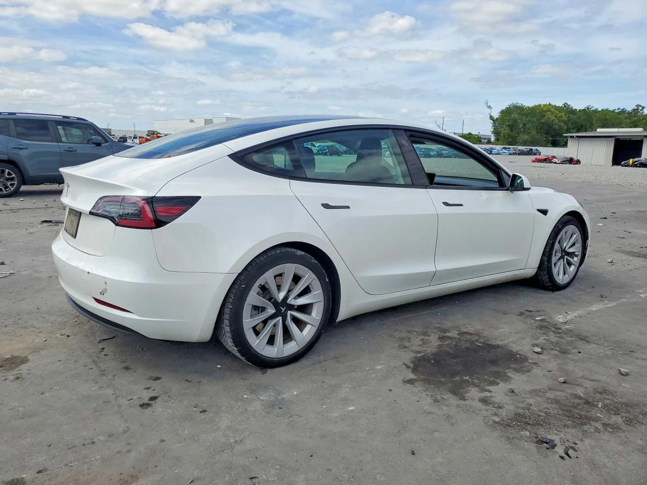 Tesla Model 3, снимка 3 - Автомобили и джипове - 55272180