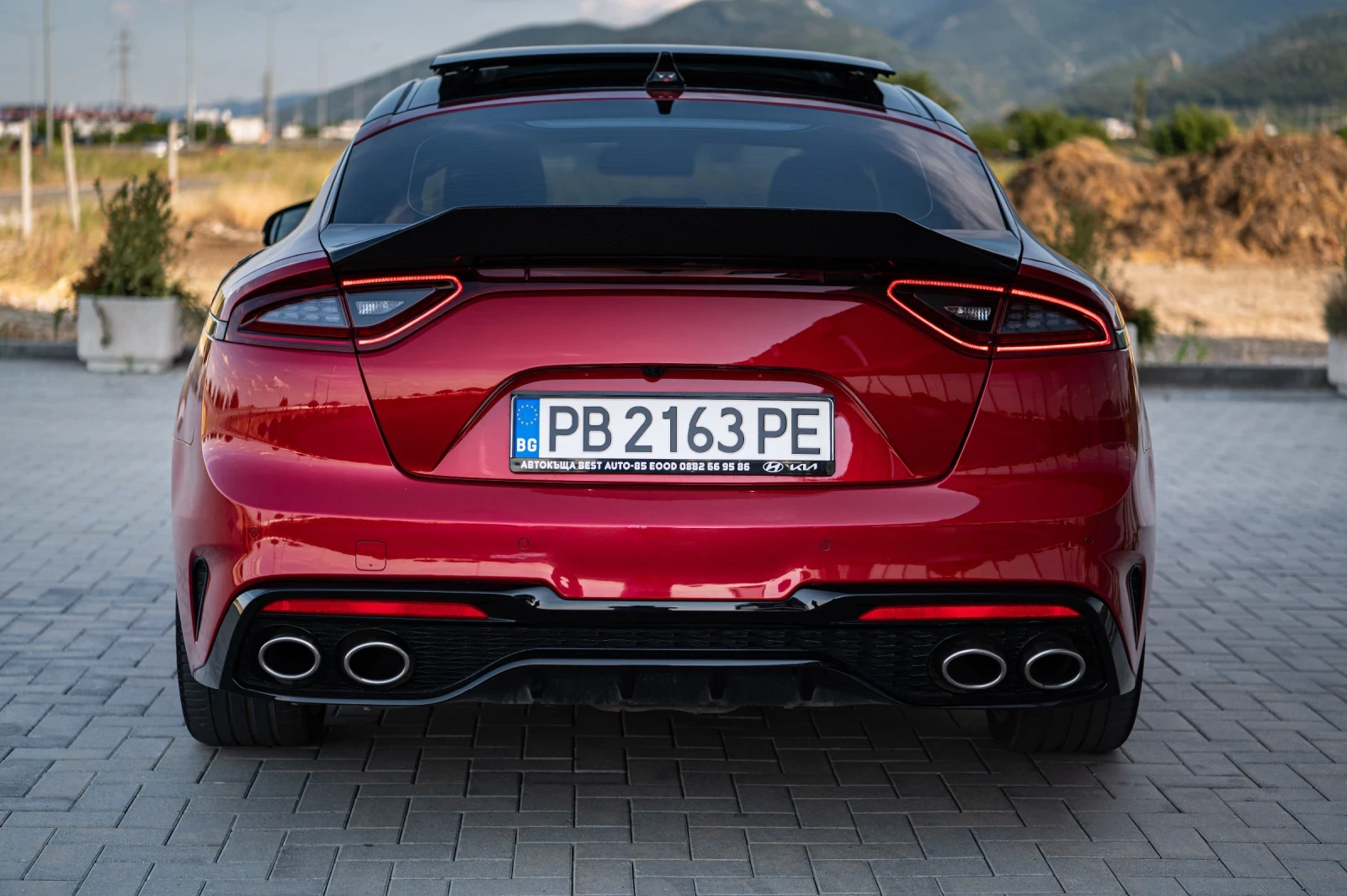 Kia Stinger GT 3.3 AWD, снимка 4 - Автомобили и джипове - 55365848