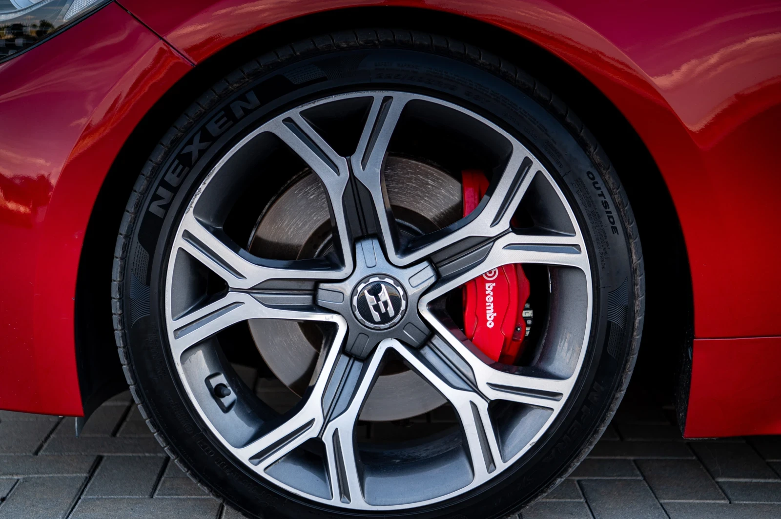 Kia Stinger GT 3.3 AWD, снимка 8 - Автомобили и джипове - 55365848