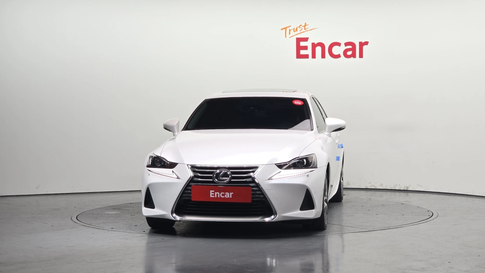 Lexus IS Supreme* BLIND SPOT* ЛЮК* ПОДГРЕВ ВОЛАН* КРАЙНА ЦЕ, снимка 3 - Автомобили и джипове - 55378605
