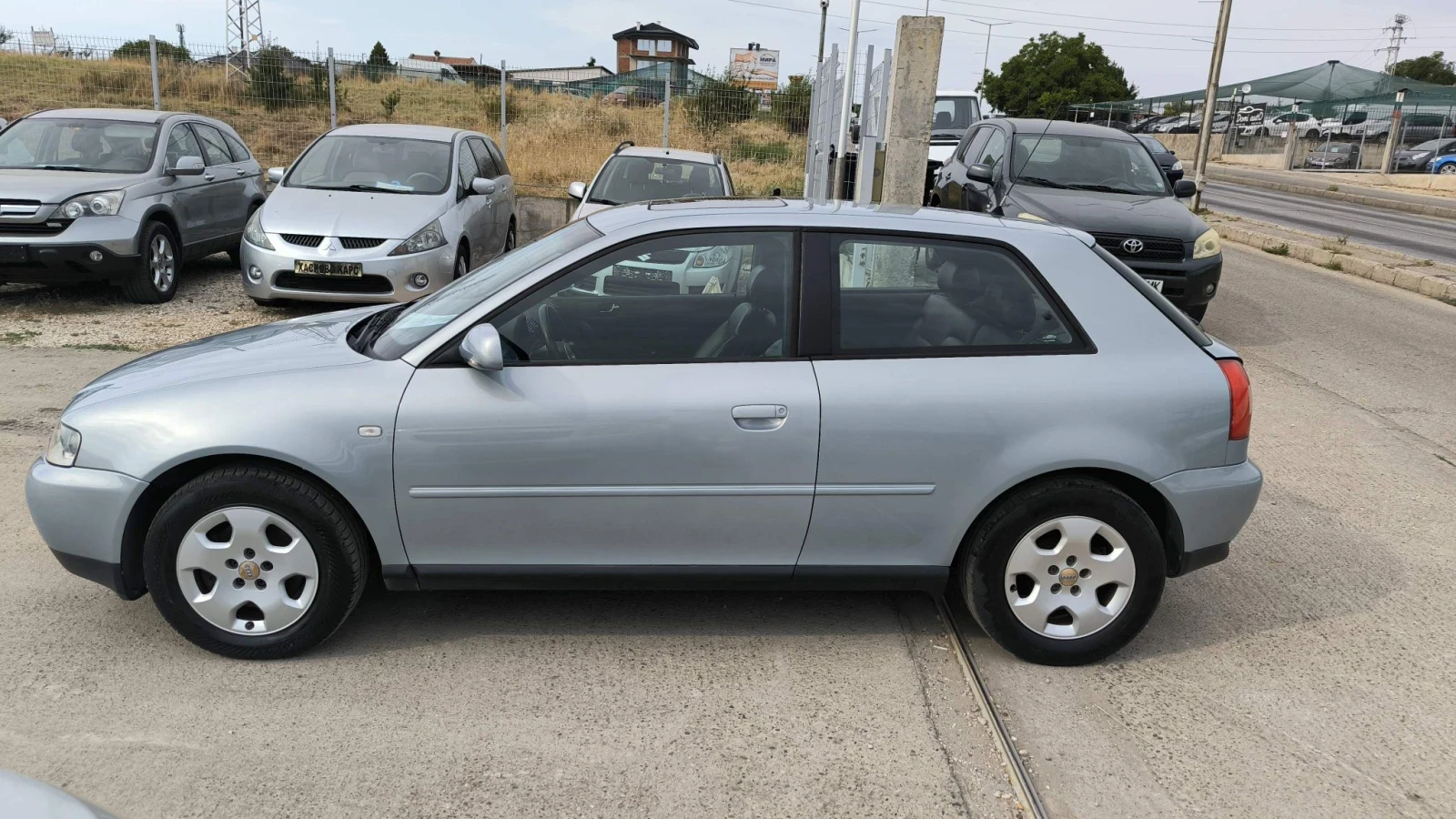 Audi A3 1.8i Turbo , снимка 6 - Автомобили и джипове - 55803965
