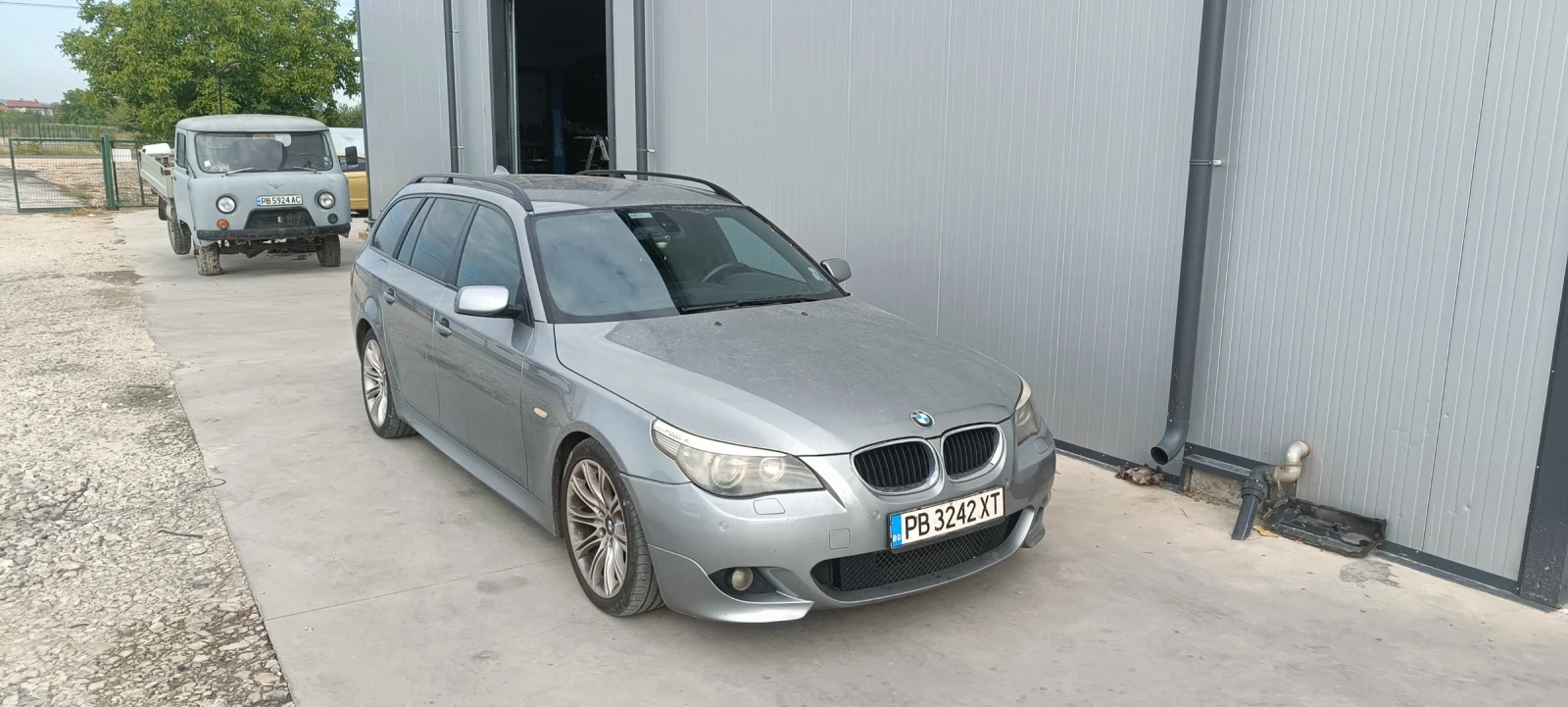 BMW 525, снимка 5 - Автомобили и джипове - 55935375